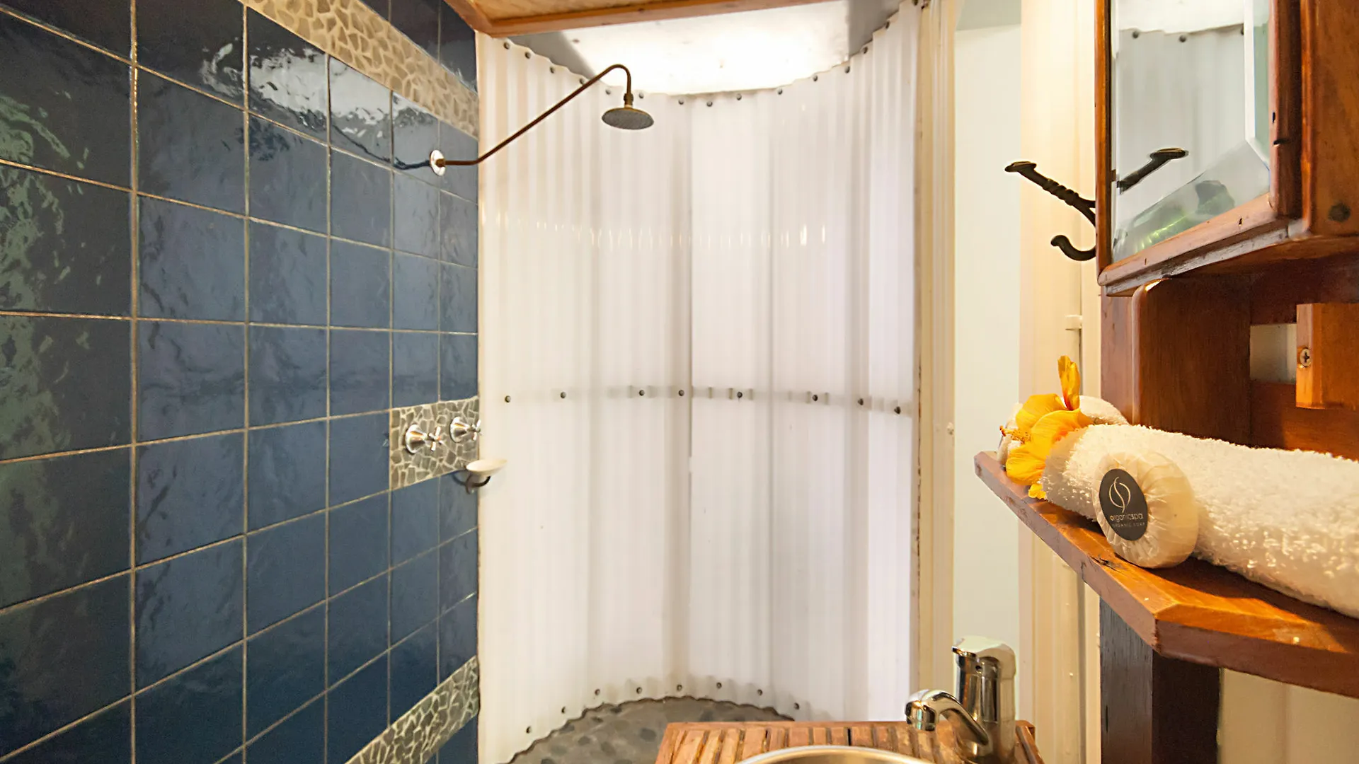 **** Guest house Gecko Shed Hotel Byron Bay Australia